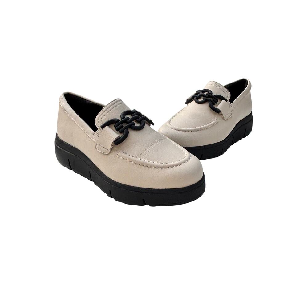 Clarks Loriini Izzy Loafer Cream Leather Black Chunky Chain 6